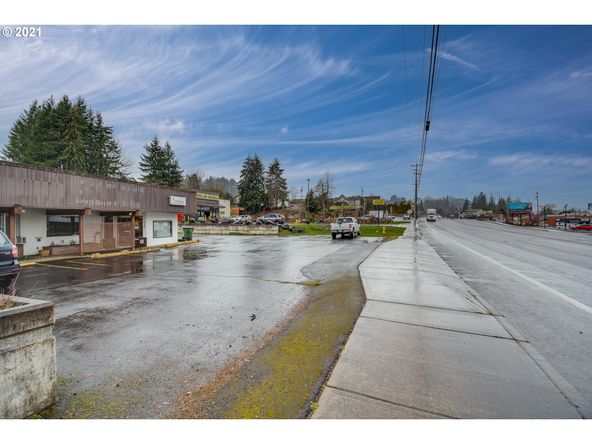 315 E Columbia River Hwy, Clatskanie, OR 97016